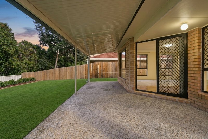 Photo - 6 Berkshire Place, Springfield Lakes QLD 4300 - Image 10