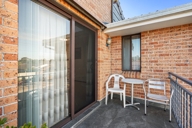 Photo - 6 Bernadette Place, Fairfield NSW 2165 - Image 13
