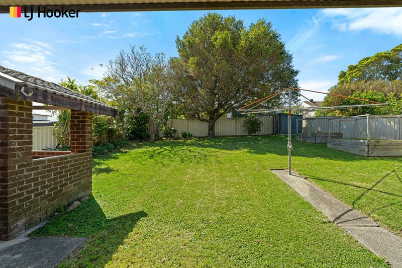 Photo - 6 Berrellan Street, Greenwell Point NSW 2540 - Image 19