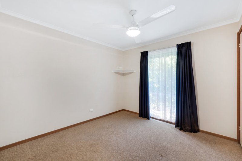 Photo - 6 Berry Court, Lilydale VIC 3140 - Image 7