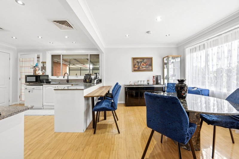 Photo - 6 Berry Street, Prairiewood NSW 2176 - Image 5