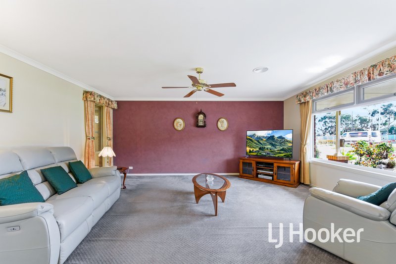 Photo - 6 Berwick-Cranbourne Road, Cranbourne East VIC 3977 - Image 3