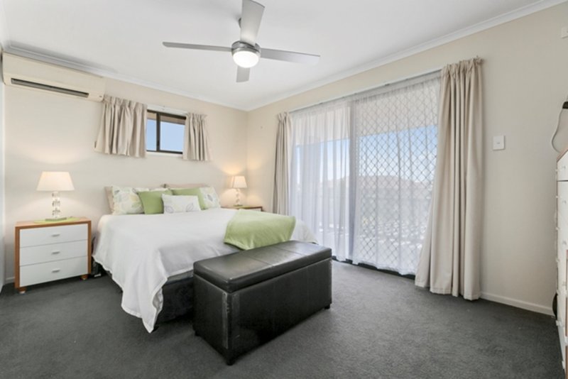 Photo - 6 Bettong Street, Wynnum West QLD 4178 - Image 11