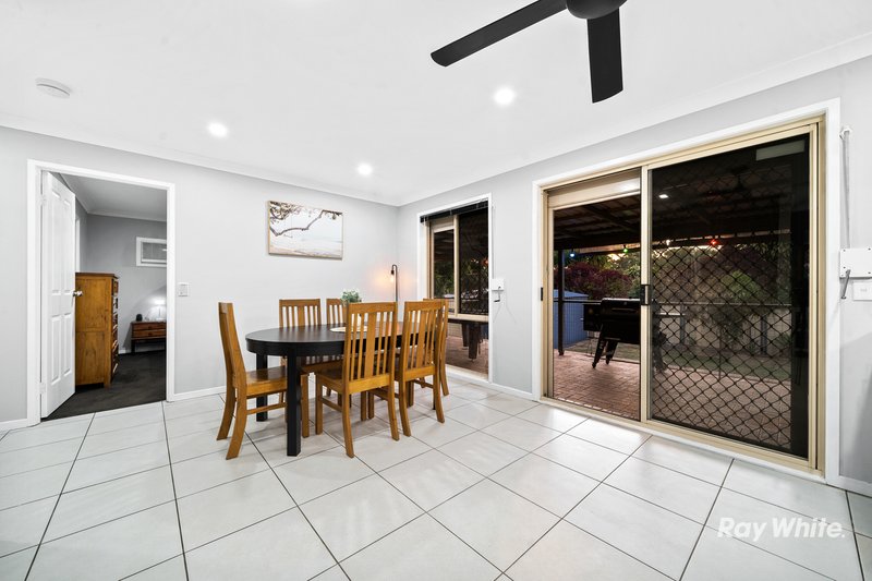 Photo - 6 Billabong Court, Regents Park QLD 4118 - Image 6