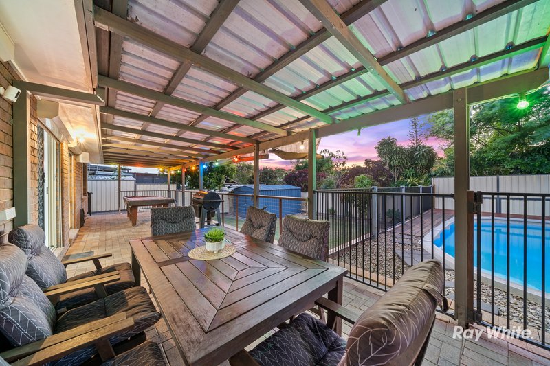 Photo - 6 Billabong Court, Regents Park QLD 4118 - Image 13