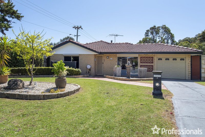 Photo - 6 Biloxie Place, Warnbro WA 6169 - Image 2