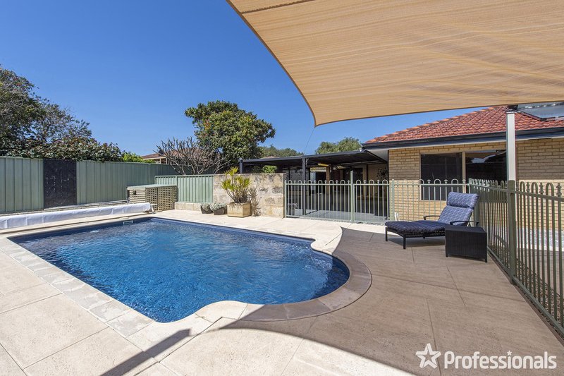 Photo - 6 Biloxie Place, Warnbro WA 6169 - Image 25