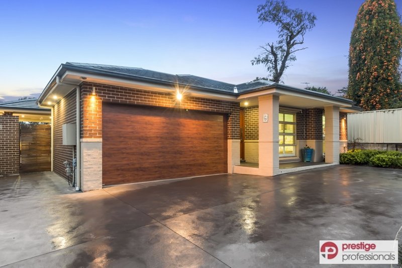 6 Binara Close, Hammondville NSW 2170