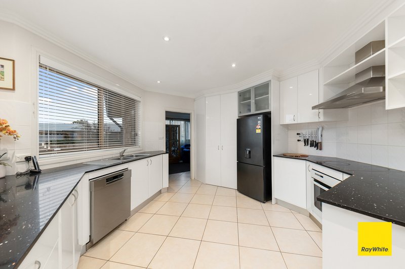 Photo - 6 Birch Drive, Bungendore NSW 2621 - Image 3