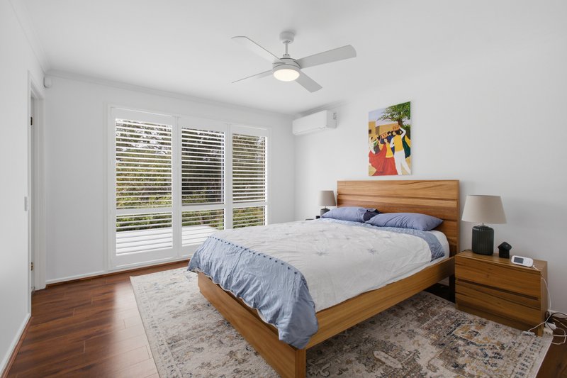 Photo - 6 Birkenhead Crescent, Forest Lake QLD 4078 - Image 10