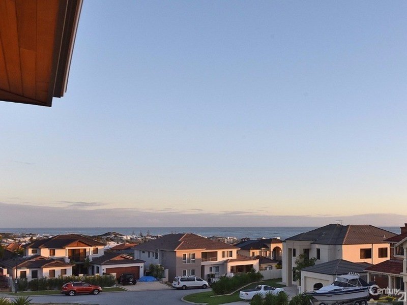 Photo - 6 Birkenhead Ridge, Mindarie WA 6030 - Image 19