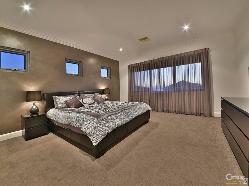 Photo - 6 Birkenhead Ridge, Mindarie WA 6030 - Image 22