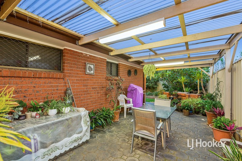 Photo - 6 Birkett Court, Altona Meadows VIC 3028 - Image 14