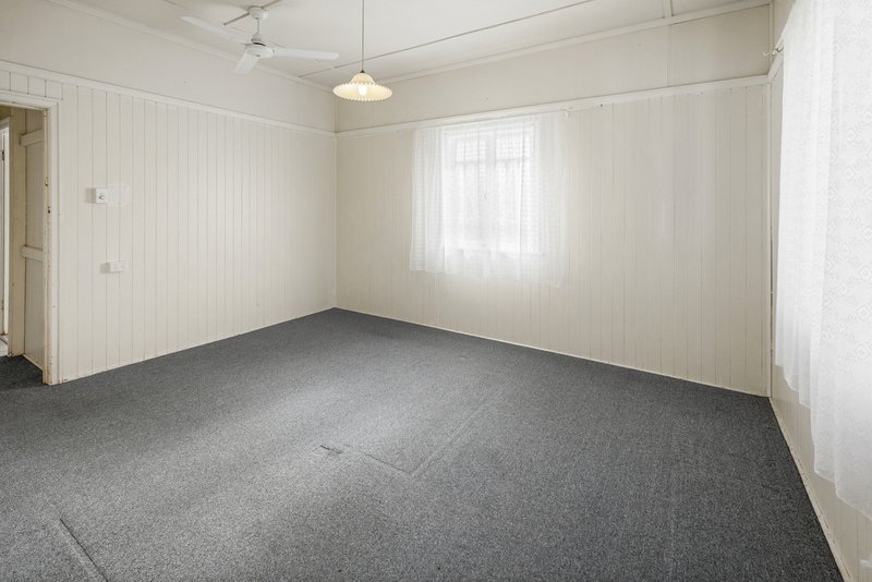 Photo - 6 Blackbourn Street, Granville QLD 4650 - Image 10