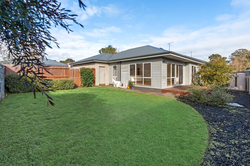 Photo - 6 Blackwood Place, Rosebud VIC 3939 - Image 2