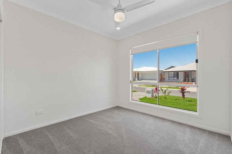 Photo - 6 Blackwood Street, Redland Bay QLD 4165 - Image 12