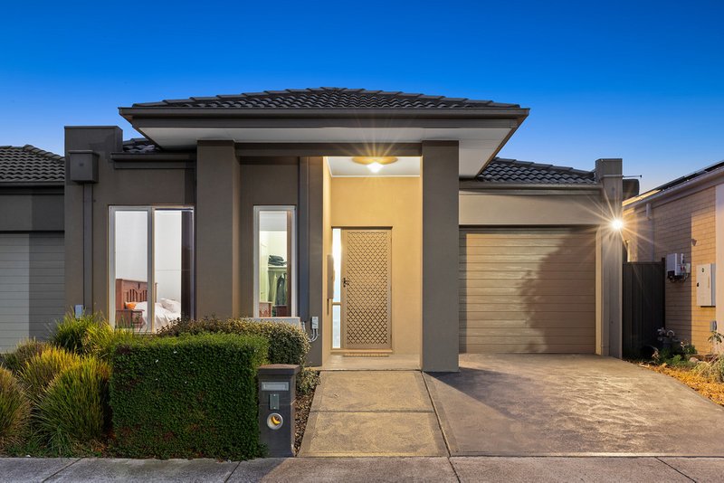 6 Blaimore Way, Mernda VIC 3754