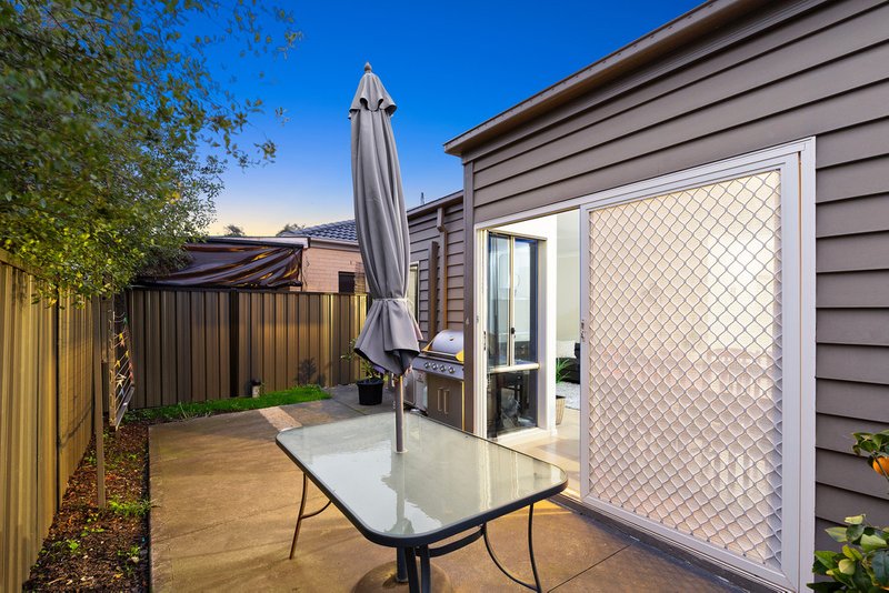 Photo - 6 Blaimore Way, Mernda VIC 3754 - Image 11