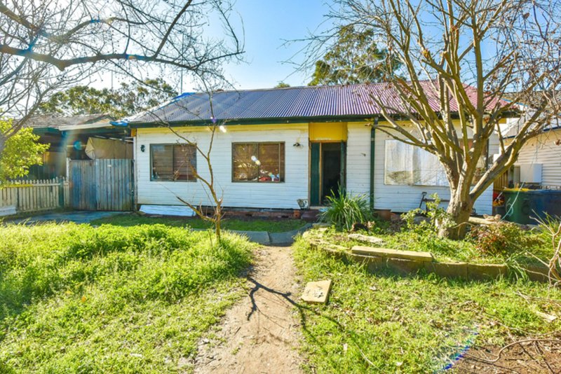 6 Bland Street, Bradbury NSW 2560