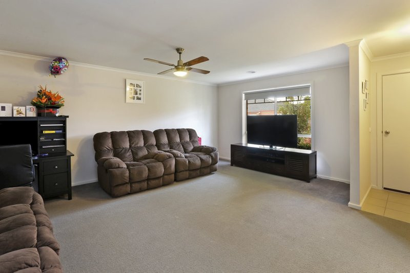 Photo - 6 Blande Court, Lara VIC 3212 - Image 4