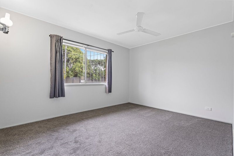 Photo - 6 Bligh Street, Woodridge QLD 4114 - Image 5
