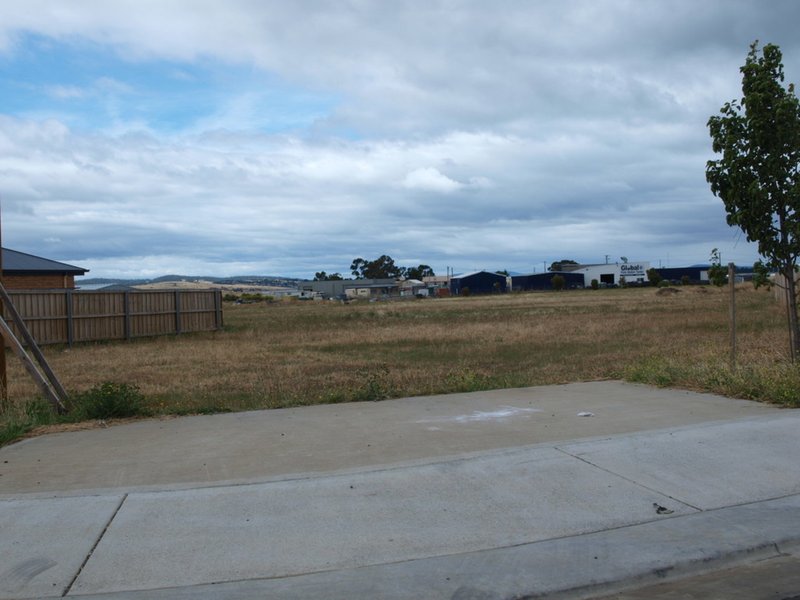 Photo - 6 Bluebell Close, Sorell TAS 7172 - Image 5