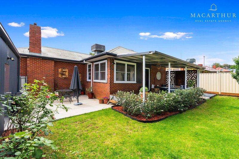 Photo - 6 Bluett Crescent, Turvey Park NSW 2650 - Image 11