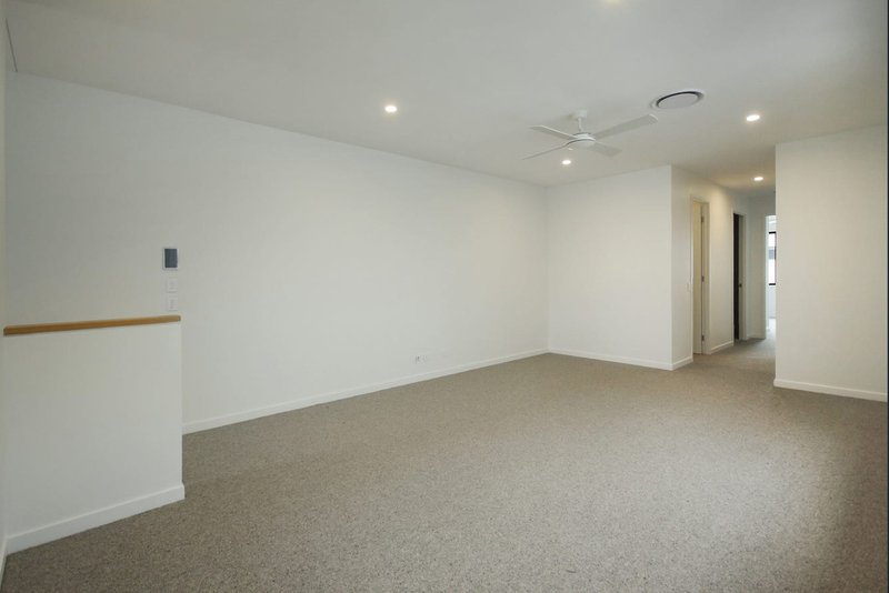 Photo - 6 Bombora Drive, Bokarina QLD 4575 - Image 6