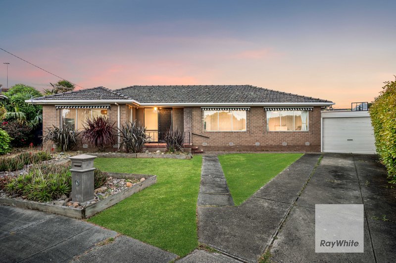 6 Booth Court, Gladstone Park VIC 3043