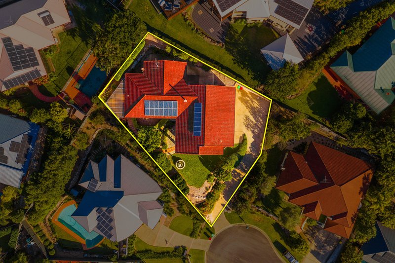 Photo - 6 Borumba Court, Albany Creek QLD 4035 - Image 2