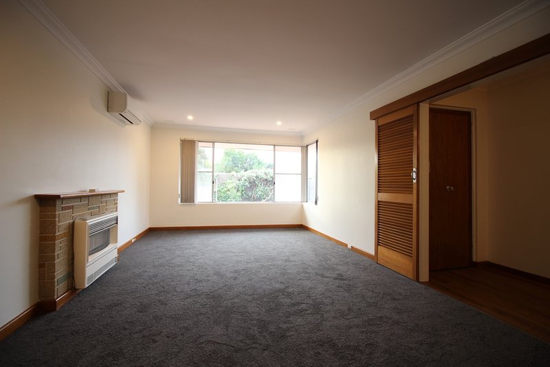Photo - 6 Boston Way, Booragoon WA 6154 - Image 4