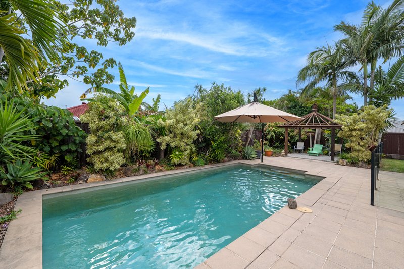 Photo - 6 Botany Drive, Pelican Waters QLD 4551 - Image 2