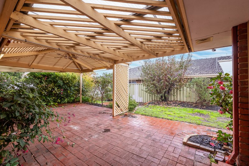 Photo - 6 Bovell Gardens, Leeming WA 6149 - Image 16