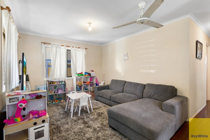 Photo - 6 Bowden Street, Deception Bay QLD 4508 - Image 2