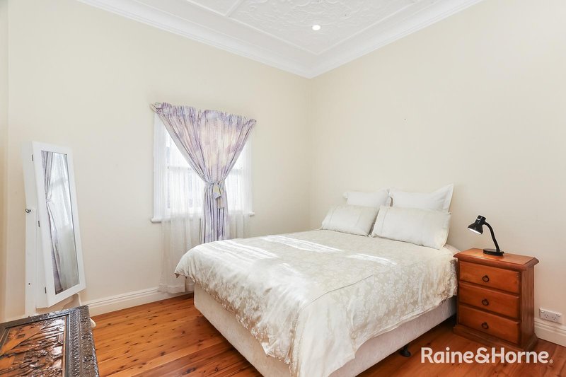 Photo - 6 Bower Street, Roselands NSW 2196 - Image 6