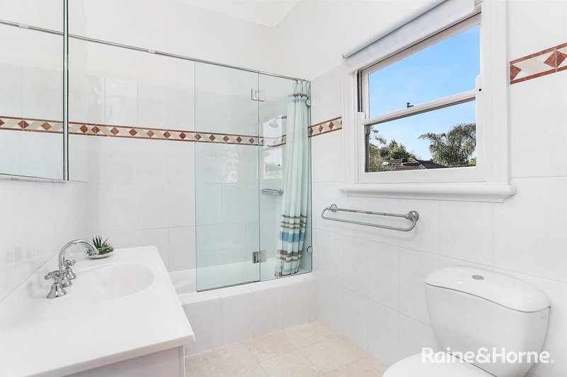 Photo - 6 Bower Street, Roselands NSW 2196 - Image 8