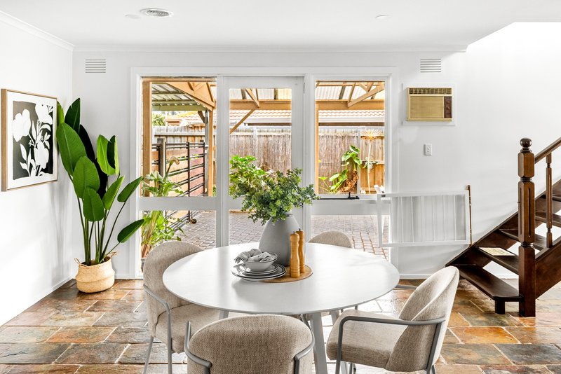 Photo - 6 Boyd Court, Werribee VIC 3030 - Image 6