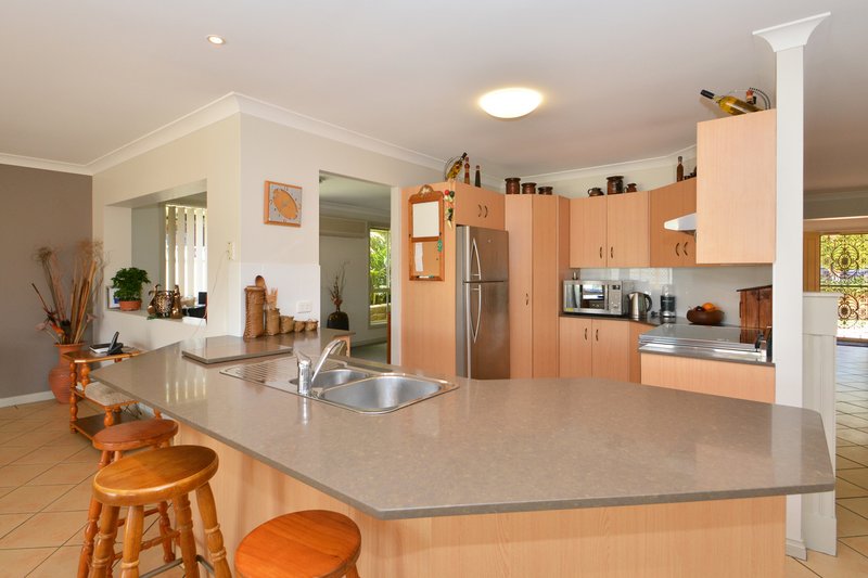 Photo - 6 Bracken Close, Cameron Park NSW 2285 - Image 4