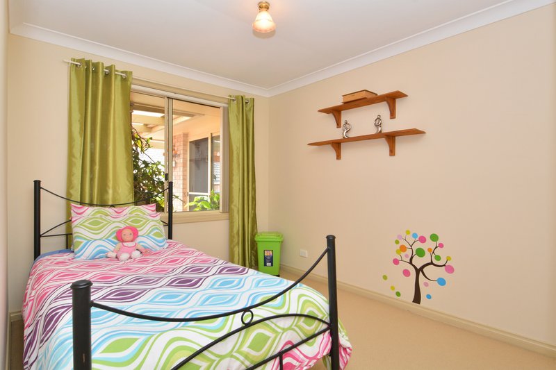 Photo - 6 Bracken Close, Cameron Park NSW 2285 - Image 6