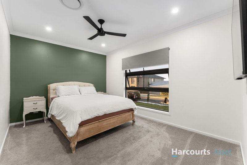 Photo - 6 Bradfield Street, Flagstone QLD 4280 - Image 2