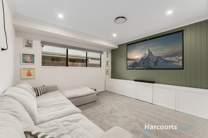 Photo - 6 Bradfield Street, Flagstone QLD 4280 - Image 5