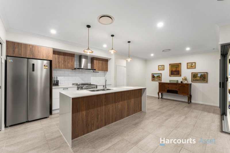 Photo - 6 Bradfield Street, Flagstone QLD 4280 - Image 8