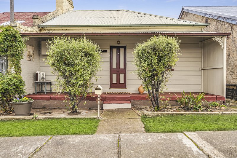Photo - 6 Bradley Street, Goulburn NSW 2580 - Image 1