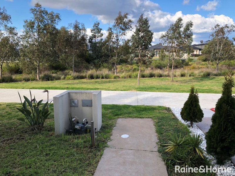 Photo - 6 Branagh Walk, Truganina VIC 3029 - Image 13