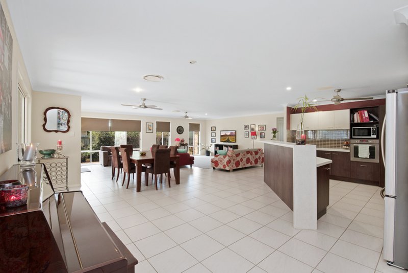 Photo - 6 Breakwater Court, Deception Bay QLD 4508 - Image 2