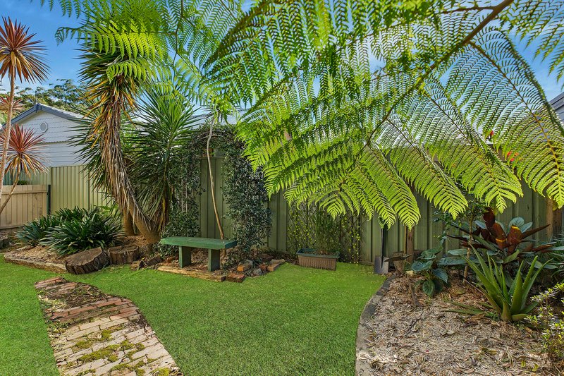 Photo - 6 Brenda Crescent, Tumbi Umbi NSW 2261 - Image 10