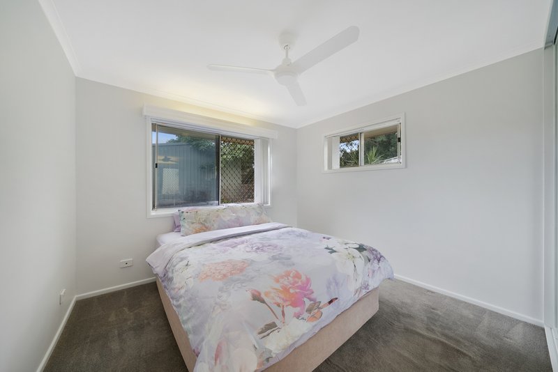 Photo - 6 Brennan Parade, Strathpine QLD 4500 - Image 11