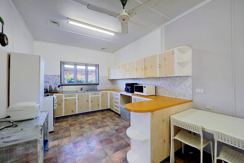 Photo - 6 Breusch Street, Bundaberg West QLD 4670 - Image 9