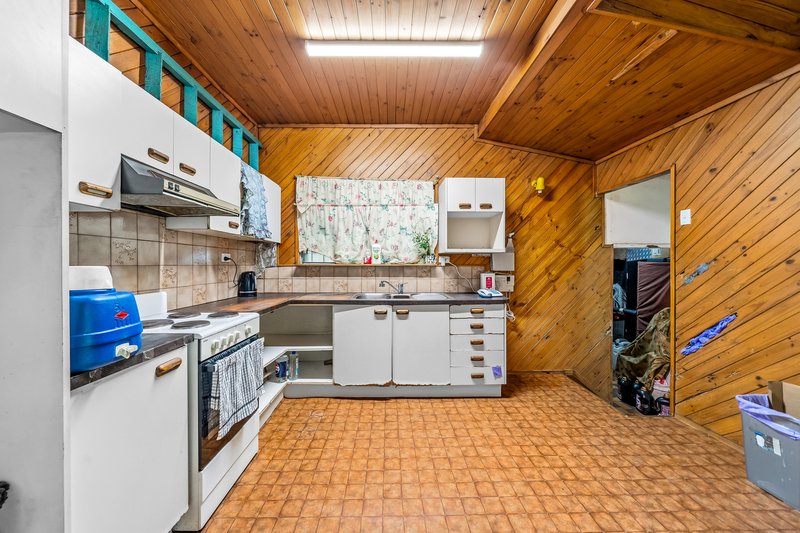 Photo - 6 Bridge Street, Redbank QLD 4301 - Image 5