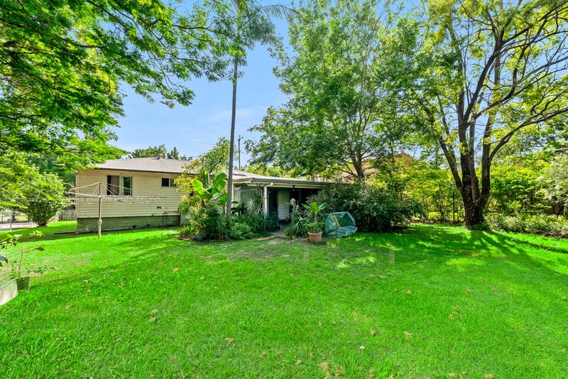 Photo - 6 Bridge Street, Redbank QLD 4301 - Image 17